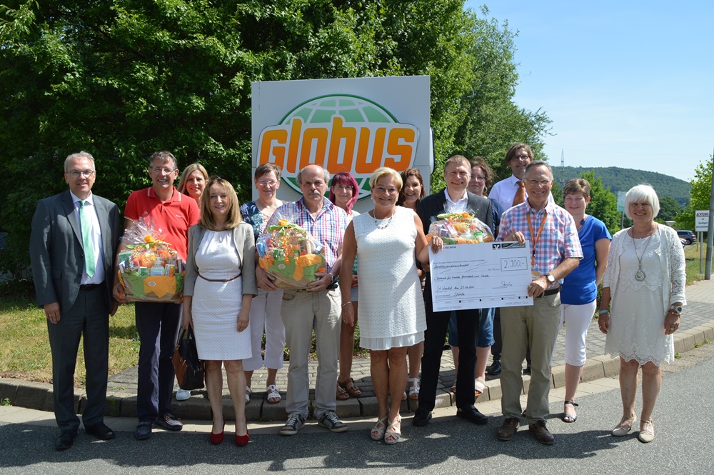 Globus Mitarbeiter Spenden F r Guten Zweck St Wendeler Land Nachrichten