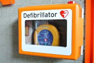 Tholey und Marpingen erhalten öffentliche Defibrillatoren für mehr Herzsicherheit