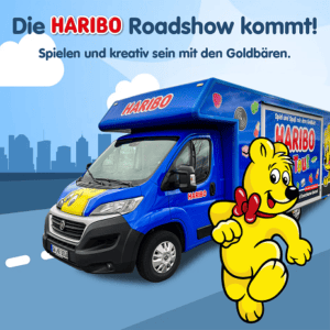 Flyer für die Haribo Road Show: großer LKW hinten, vorne der Haribo Goldbär
