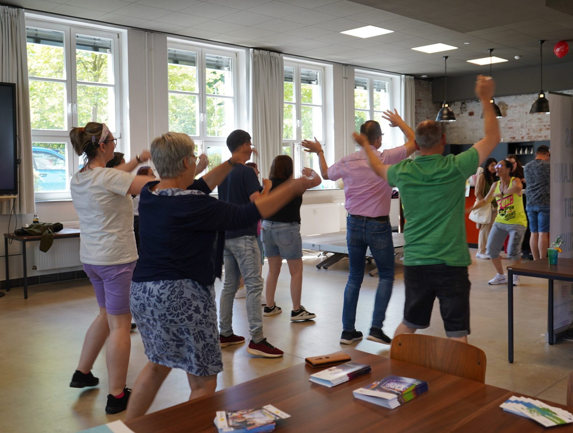 Zumba-Einlage": Bei einer gemeinsamen Zumba-Einlage kam bei der Veranstaltung auch der Spaß nicht zu kurz.