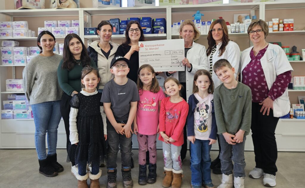 Apotheke verdoppelte Kundentaler und finanzierte neue Sportgeräte für Arche Noah