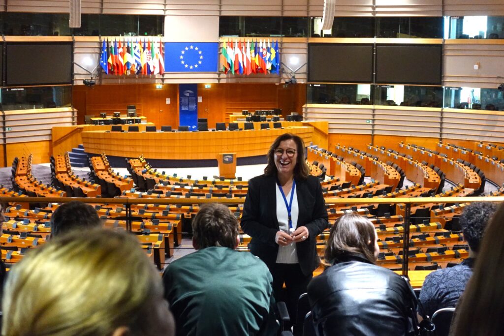 Gemeinschaftsschule Marpingen schickt 18 Zwölftklässler ins Herz der EU