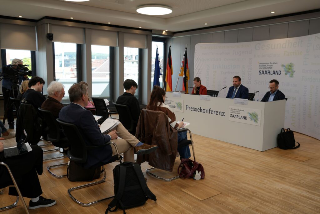 Marienhausklinik in Neunkrichen wird Fachklinik für Frauenheilkunde, Geburtshilfe sowie Kinder- und Jugendmedizin