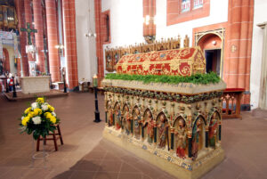 Basilika St. Wendel lädt zu Gottesdiensten, Konzerten und Pilgerwanderungen ein